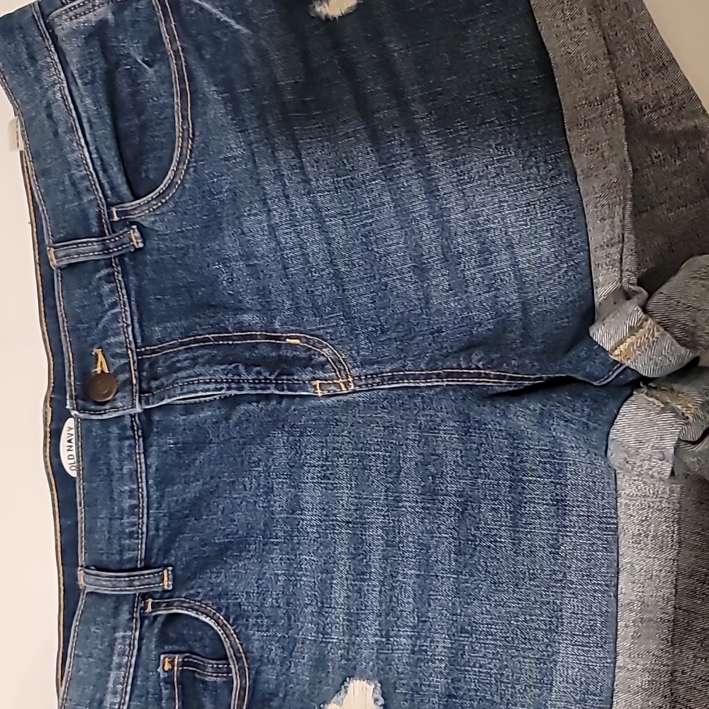 Old Navy Boyfriend jean shorts